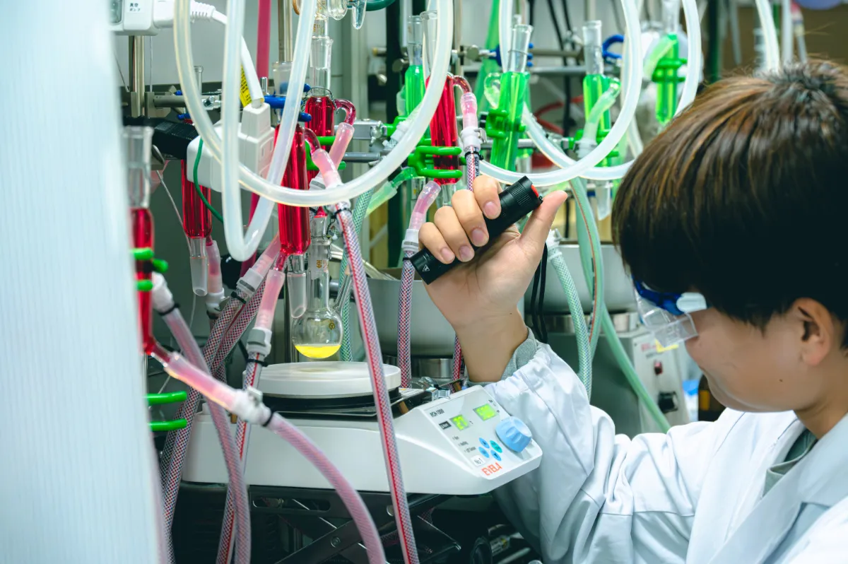 応用材料化学 サムネイル