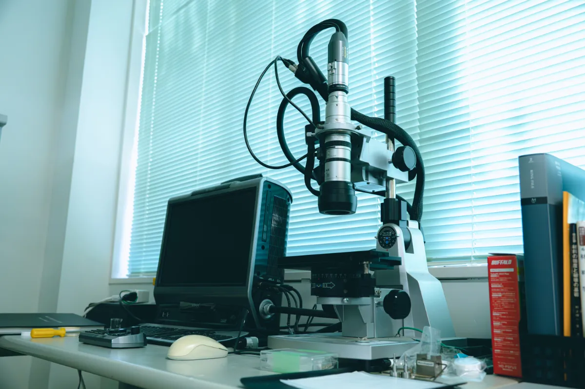 赤尾研究室(材料工学) サムネイル