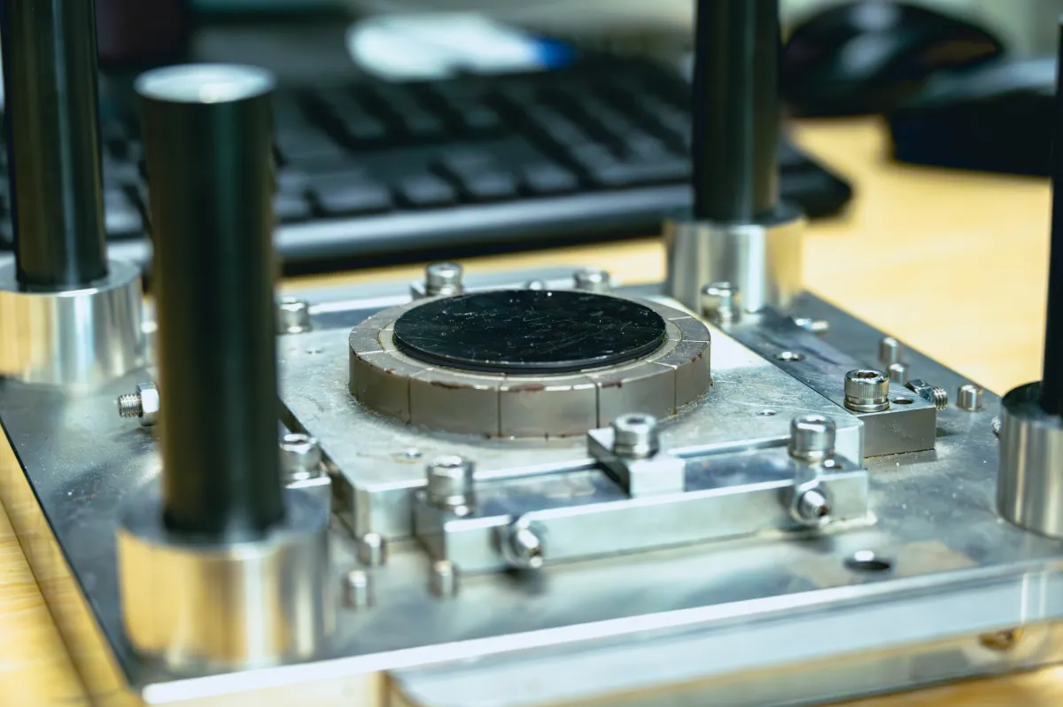 鈴木（晴）研究室(電気電子材料工学) サムネイル