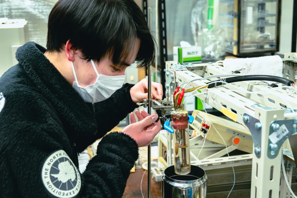 濱崎研究室（高誘電材料） サムネイル